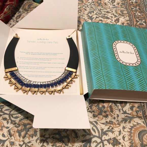 Stella & Dot necklace - Picture 5 of 8